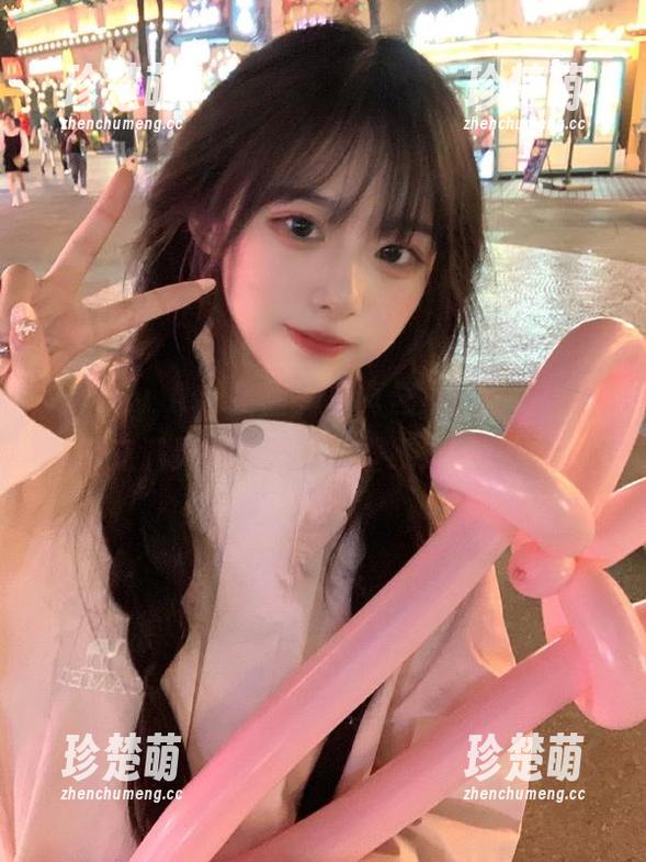 “Tiny Asa飞霄”写真合集：让你的屏幕充满灵感与美丽的壁纸之旅！.txt